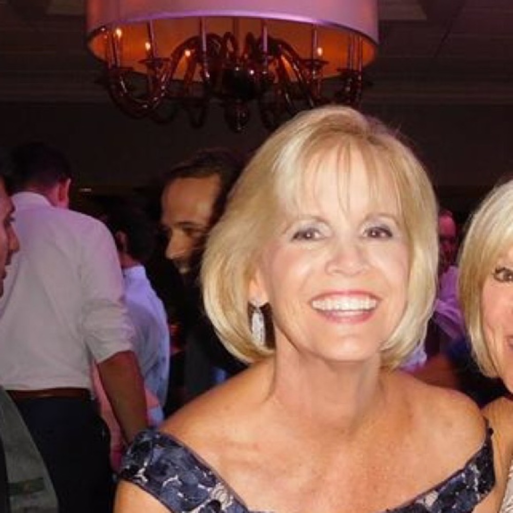 Meet your Posher, Holly